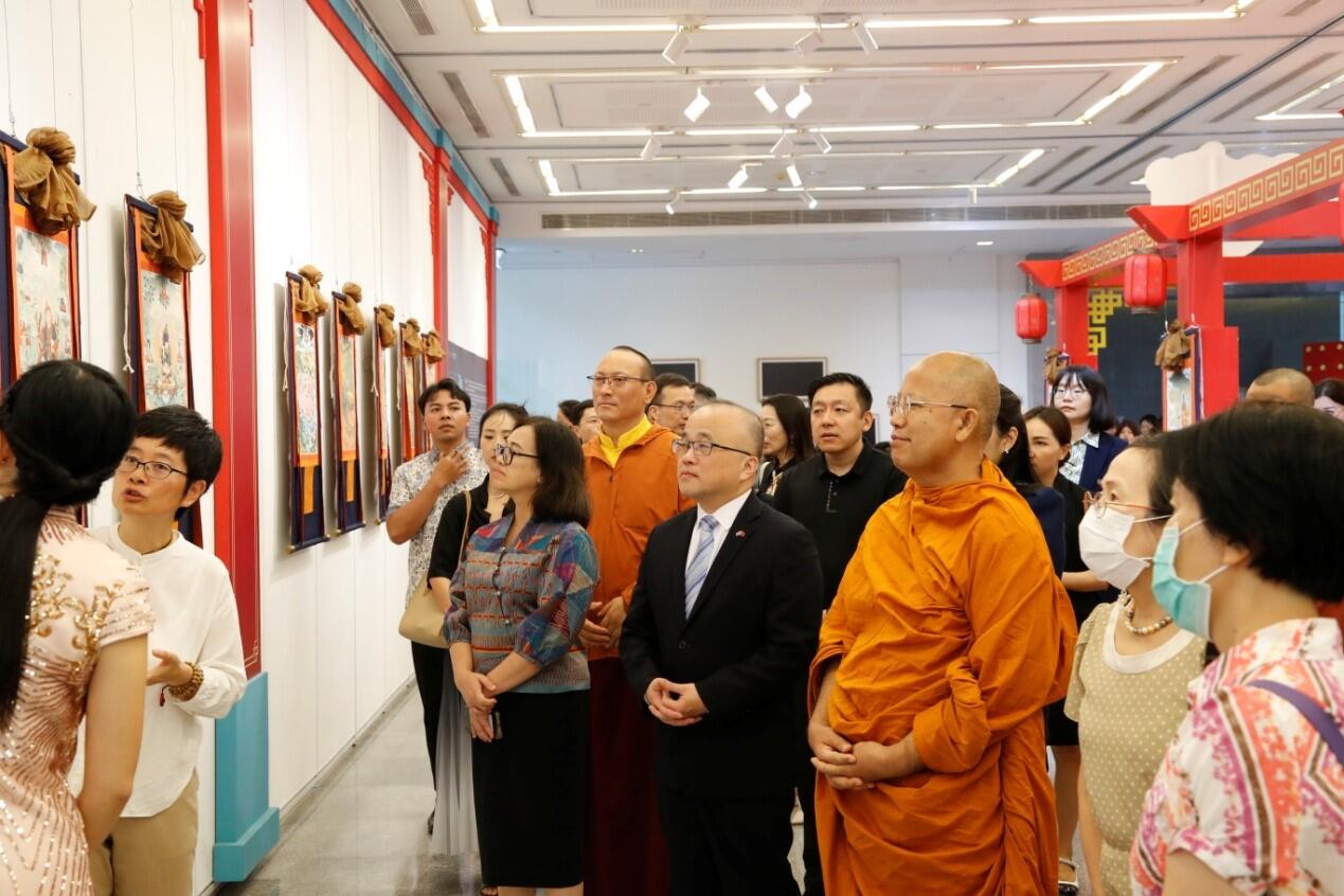 吴志武公使出席“唐卡绘画中的一带一路诸国风貌”艺术展